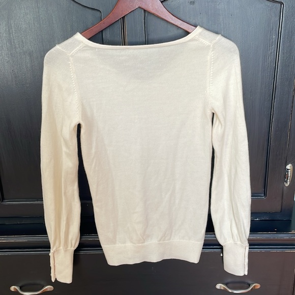 Ann Taylor wool v neck sweater - Picture 4 of 7